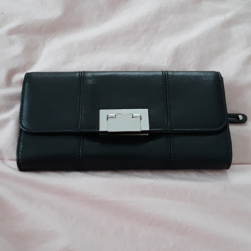Clark's wallet